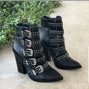 Steve Madden Comet Ankle Bootie